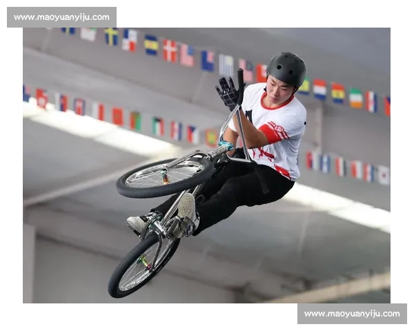 十五运自由式小轮车决赛深汕收官 诞生三枚里程碑奖牌