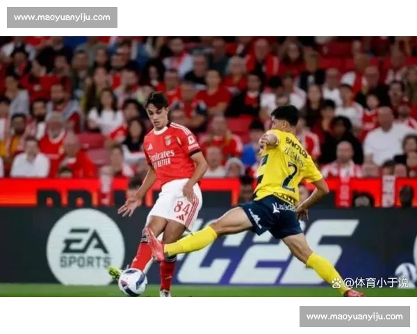 波兹南与本菲卡激战激烈 两队鏖战结果引发球迷热议