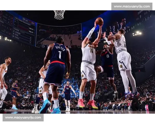 湖人对阵掘金国语回放焦点解析全场精彩瞬间深度复盘战术博弈看点